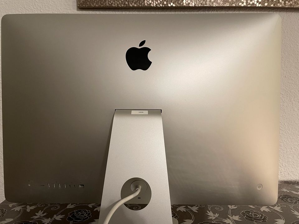 Apple iMac 27 Zoll 5K Display (2017) i7 1 TB SSD 24 GB in Hamburg