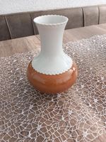 Ich verkaufe diese zweifarbige süße Vase Bayern - Treuchtlingen Vorschau
