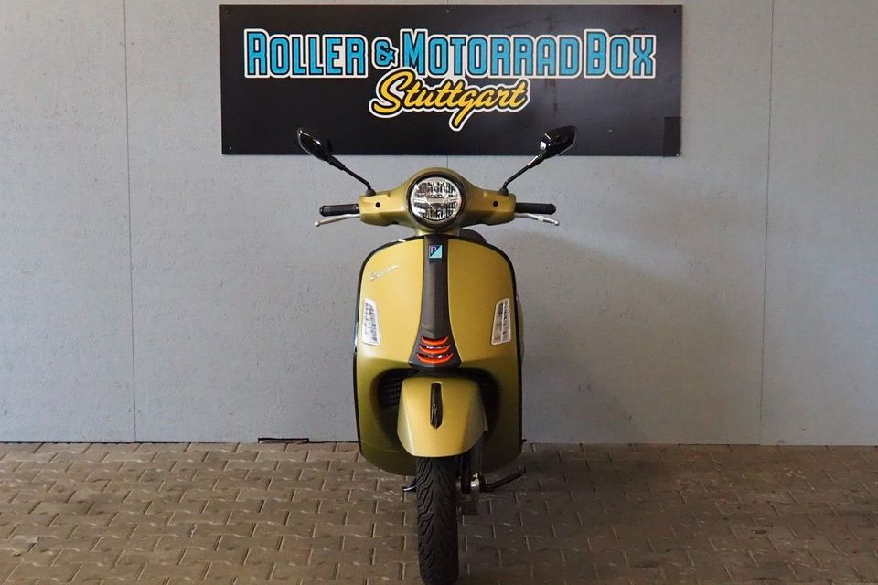 Vespa GTS 300 SuperSport  HPE  Modell 2023/24 mit 26PS in Filderstadt