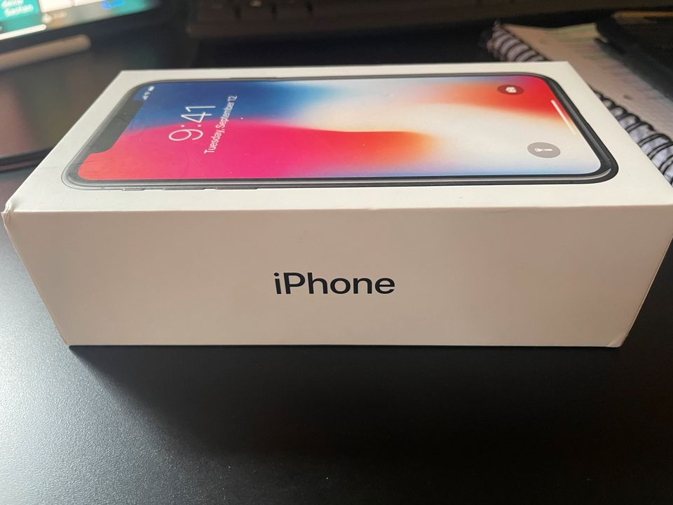 iPhone X(10) 64GB in Ebermannstadt