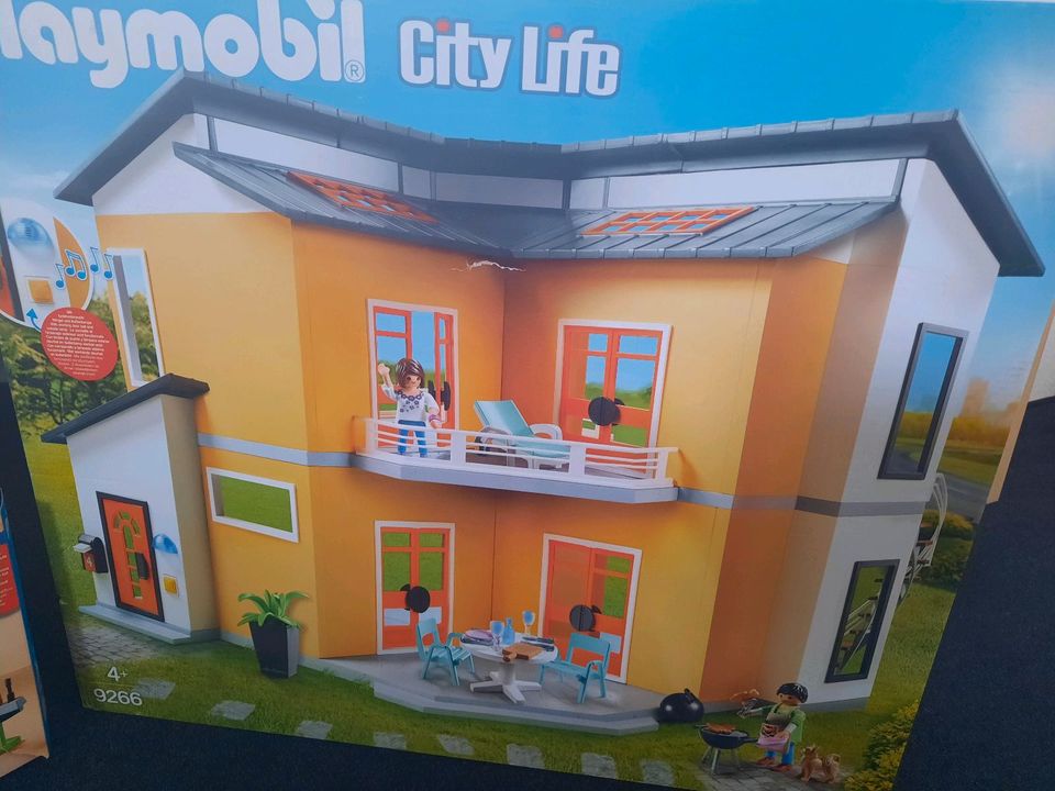 Playmobil Haus 9266 mit Zusatzetage in Brüggen