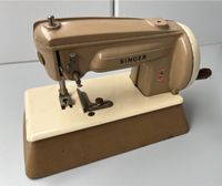 Singer miniatur Nähmaschine 1950/60 Vintage Nordrhein-Westfalen - Alsdorf Vorschau