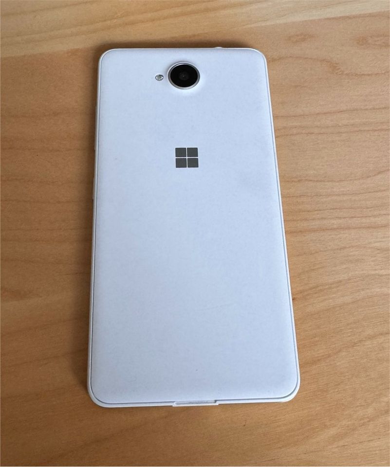 Microsoft Lumia 650 Smartphone in Dortmund