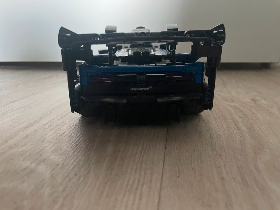 Lego Technic (42123) - McLaren Senna GTR in Hamburg