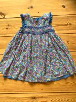 ⭐️ Top! Mini Boden Kleid Festkleid Blumen blau 128 Berlin - Reinickendorf Vorschau