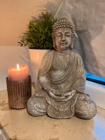 Buddha in grau Bayern - Berching Vorschau