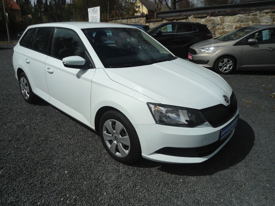 Skoda Fabia 1.0l MPI ** Active Combi ** mit Garantie in Wiesau