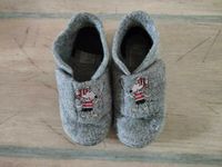 Warme Hausschuhe Pantoffeln Mäuse-Piraten superfit 21 grau Junge Brandenburg - Michendorf Vorschau