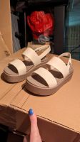 Crocs Brooklyn Low Wedge weiß beige 36-37 /6 Pankow - Prenzlauer Berg Vorschau