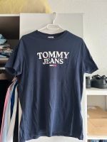 Tommy Hilfiger t-Shirt Nordrhein-Westfalen - Oberhausen Vorschau