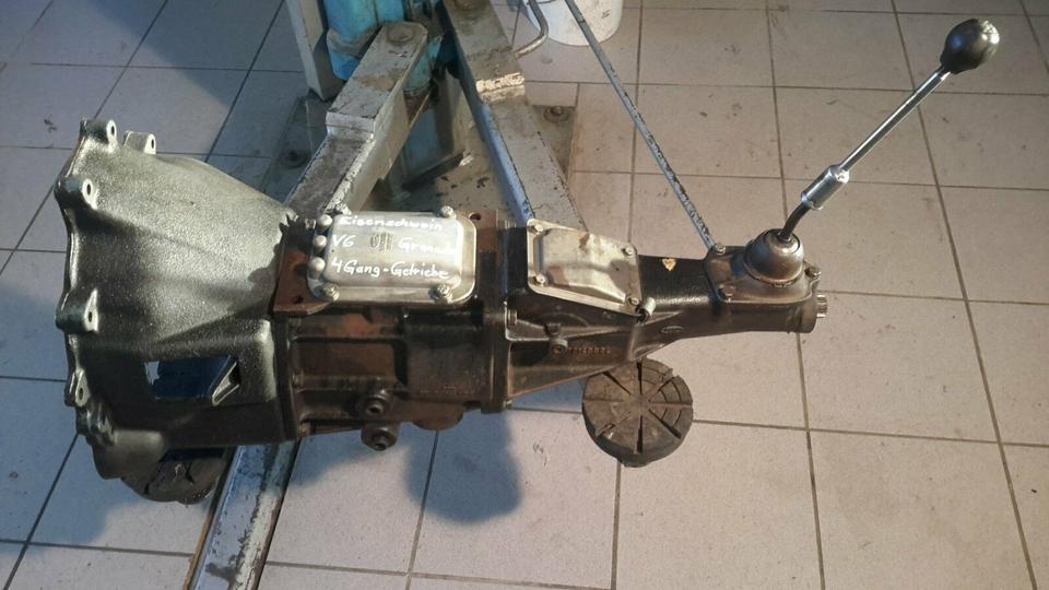 Ford Getriebe 4 Gang V6 Granada Eisenschwein V6 2,6L 2,8L 3,0L in Raubling
