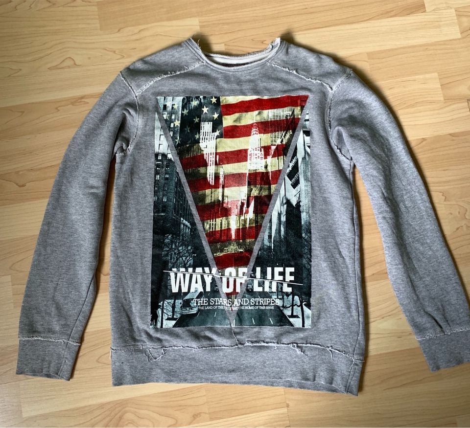 Sweatshirt von Sublevel, Gr. S in grau in Gettorf