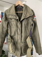 Tommy Hilfiger Jacke Übergang Gr 36/38 Leipzig - Probstheida Vorschau