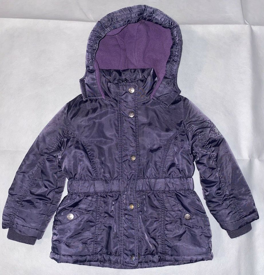 Tolle Winterjacke inkl. Weste v. C&A für Kinder 3-4 Jahre Gr. 104 in Berlin