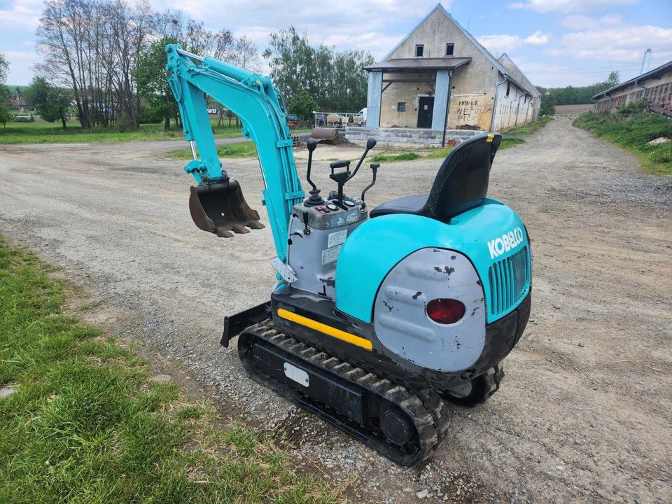 BAGGER MINIBAGGER KOBELCO SK007 700KG in Furth im Wald