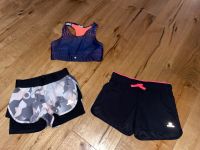 Sportsachen Shorts Top Domyos  128 134 140 Nordrhein-Westfalen - Korschenbroich Vorschau