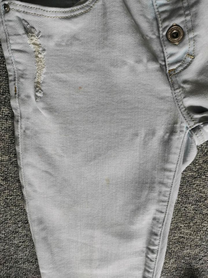 Mädchen Jeans Gr.152 / Zara in Haarbach