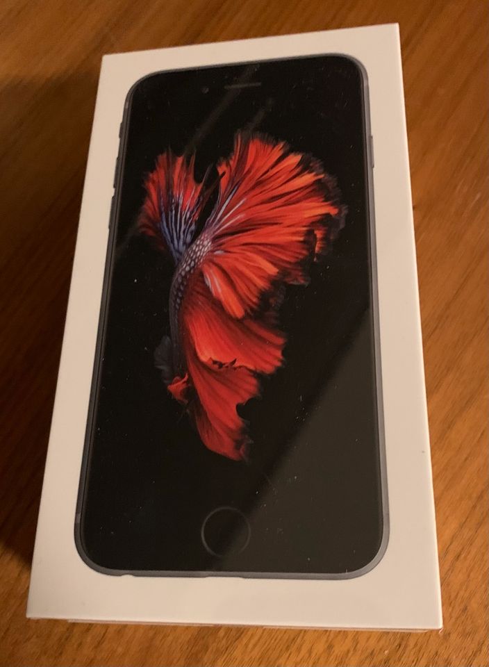 iPhone 6s 16gb in Schwarz Neu und Verschweißt in Schramberg