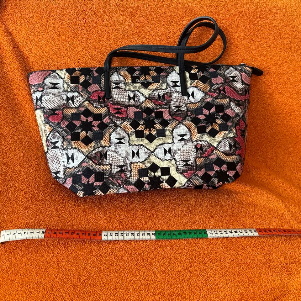 Desigual Damen Schultertasche City-Tasche Shopping-Tasche in Emmerich am Rhein