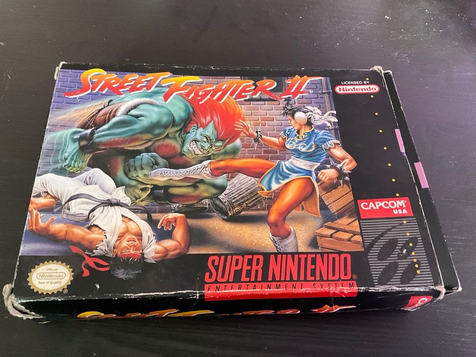 SNES Super  Nintendo Street Fighter 2 , Capcom USA ,OVP + Anle in Berlin