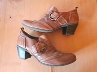 Pumps Tamaris hellbraun Gr. 38 Vintage Antiklook Tracht weitenreg Bayern - Gars am Inn Vorschau