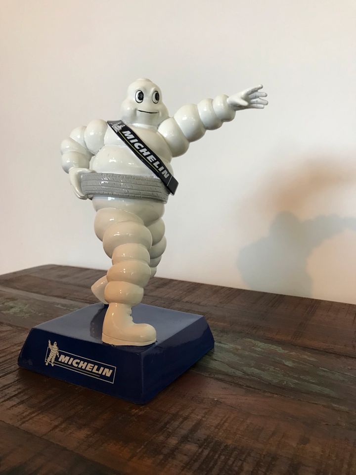 Michelin Bibendum Standfigur Loft Man‘s Cave Werkstatt Oldtimer in Essen