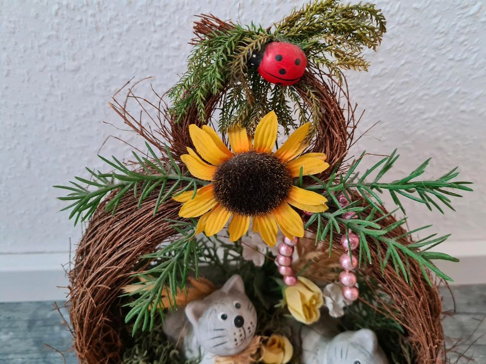 Deko mit Katzen zum Hängen oder Stellen Gesteck in Leopoldshöhe