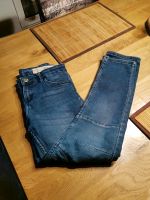 Jeans in der Größe 146 /152 Nordrhein-Westfalen - Marienheide Vorschau