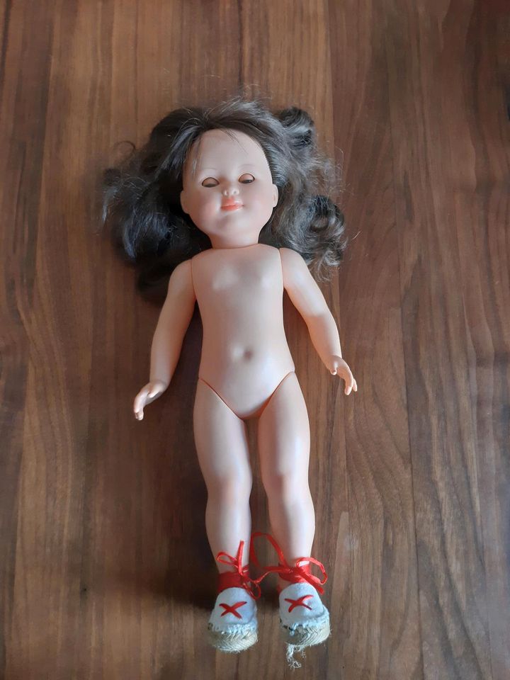 Puppe petitcollin Marie Françoise rar selten Mädchen Kleid rot in Erligheim