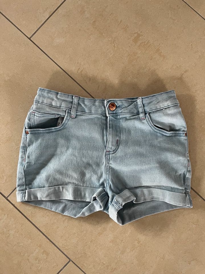 Shorts hotpants Gr. 158 Mädchen  Jeans in Damme