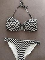 Bikini H & M, schwarz weiß, wie neu, 1x getragen Gr.38-40 NP: 29€ Hamburg-Mitte - Hamburg Billstedt   Vorschau