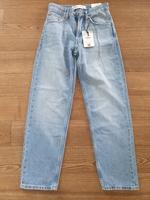 Bershka Jeans 90s Straight, Gr. 32 - NEU mit Etikett Hessen - Schöneck Vorschau