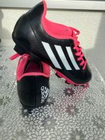 Schwarz Pinke Adidas Fußballschuhe Gr. 37 Frankfurt am Main - Niederursel Vorschau