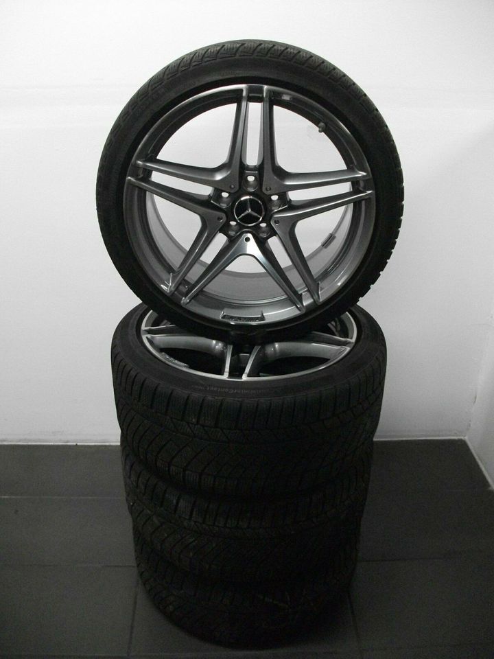 Original Mercedes C63 AMG Alufelgen Winterräder Continental 19" in Remscheid