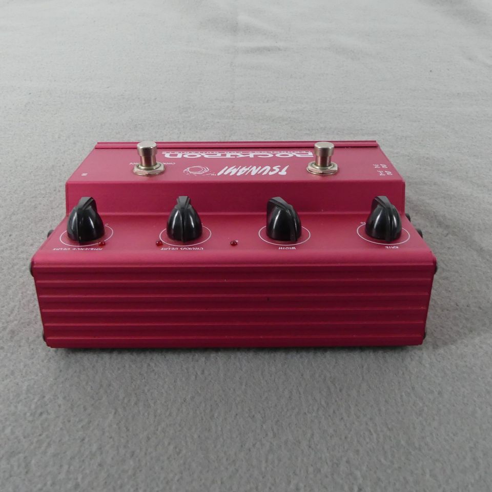 Rocktron Tsunami Chorus/Ambience Effektpedal Jimi Hendrix BOX in Herne