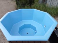 Jacuzzi Elbrus Badefass Whirpool 1.8m x 1.8m x 1.1m mit Aero Stuttgart - Stuttgart-Mitte Vorschau