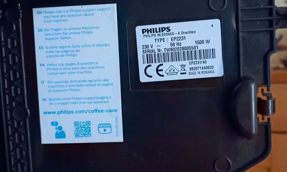 Philips Series 2200 LatteGo EP2231/40 Kaffeevollautomat - Schwarz in Remscheid