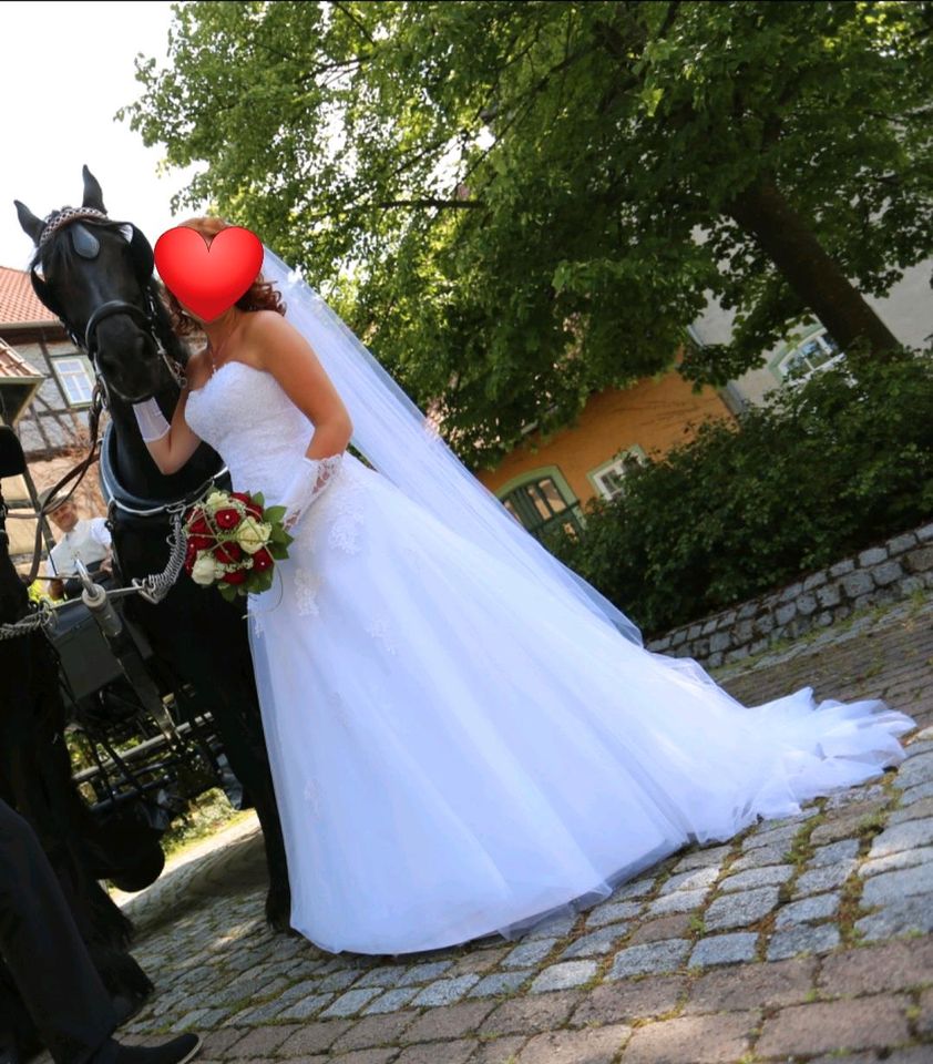 Brautkleid Hochzeitskleid Prinzessin A Linie Lohrengel Reinweiß in Mülverstedt