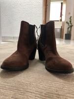 Damenstiefel neu mit Etikett Gr.39 Hessen - Dietzenbach Vorschau