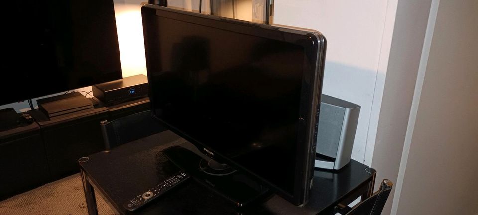 Philips LCD 32 zoll 1080P 81cm in Witten