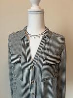 Hemd Bluse gestreift Vero Moda M schwarz-weiß Nordrhein-Westfalen - Neukirchen-Vluyn Vorschau