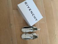 Givenchy Spectre Sneakers, Gr. 37, schwarz/weiß Essen - Bredeney Vorschau