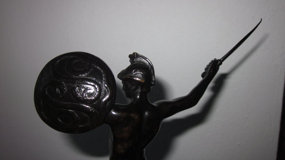 Georges Morin Skulptur Krieger Schwert Schild Bronze Marmor in Aschheim