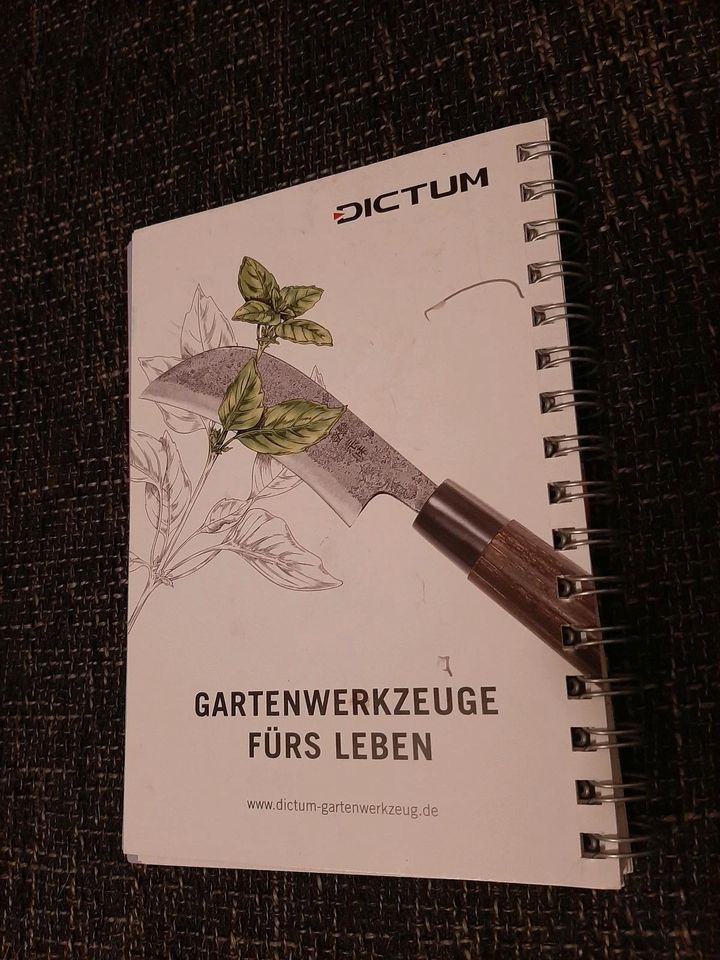 Kraut und Rüben Gartenjahrbuch 2024 Kalender in Bochum