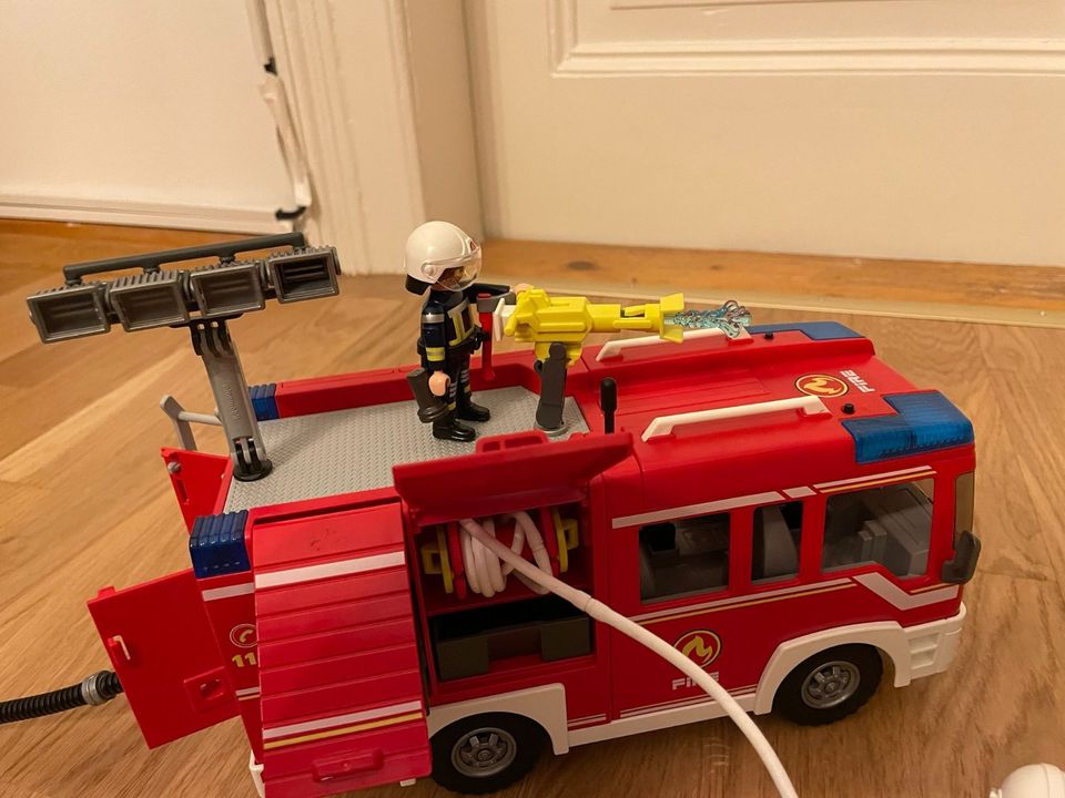 Feuerwehr-Rüstfahrzeug in Weimar