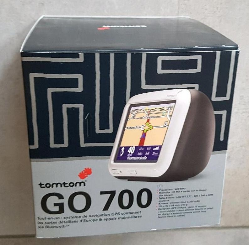 TomTom Go 700, Navigationsgerät in Werne