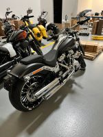 Harley Davidson Breakout 2023 original Auspuff Nordrhein-Westfalen - Bad Münstereifel Vorschau