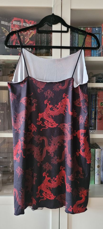 Minikleid Chinesischer Drache | schwarz-rot | L/XL | Shein | Neu! in Dresden