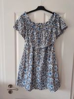 kurzes Kleid Strandkleid H&M Gr. L floral Blumen blau weiß Niedersachsen - Eicklingen Vorschau