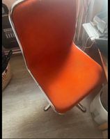 Retro - 70er Jahre - Cord - Stühle - orange (8 Stühle vorhanden) Niedersachsen - Staufenberg Vorschau